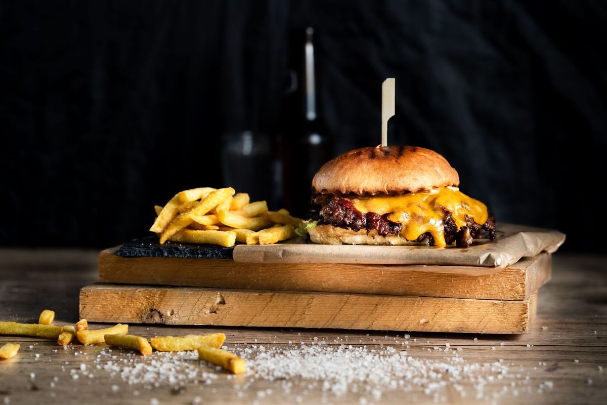 Double Smash Burger vom HooD Food Truck in Klagenfurt